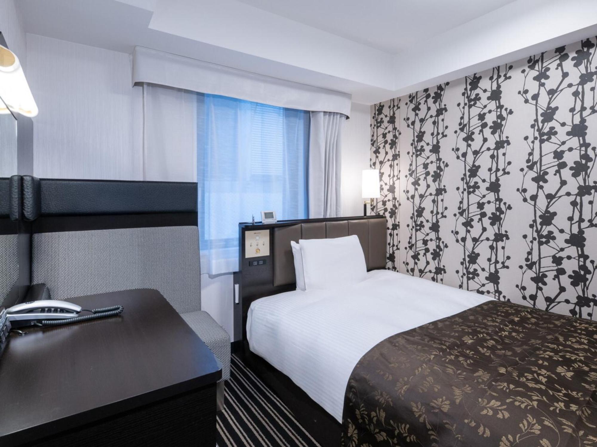 Apa Hotel Ginza Kyobashi Minami Tokyo Station Yaesu South Gate — Photos 2